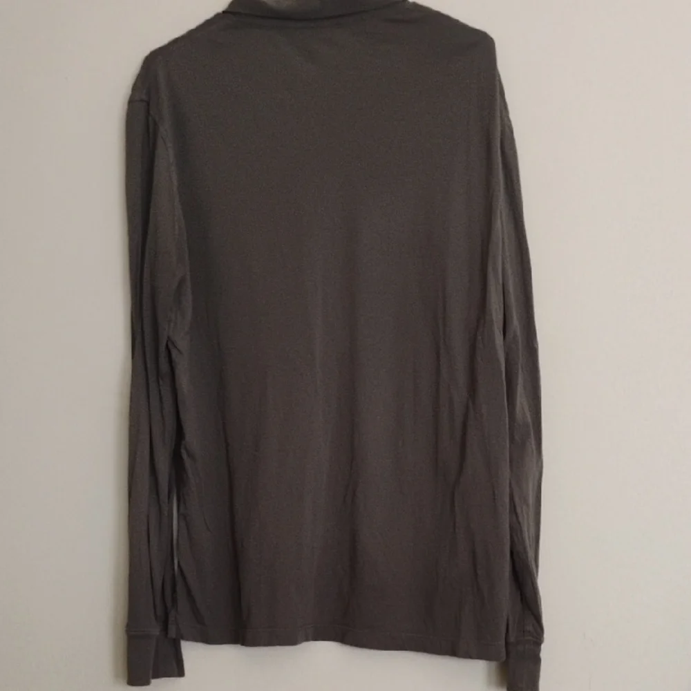 J. Crew Gray Long Sleeve  Soft Casual Fit Size Large